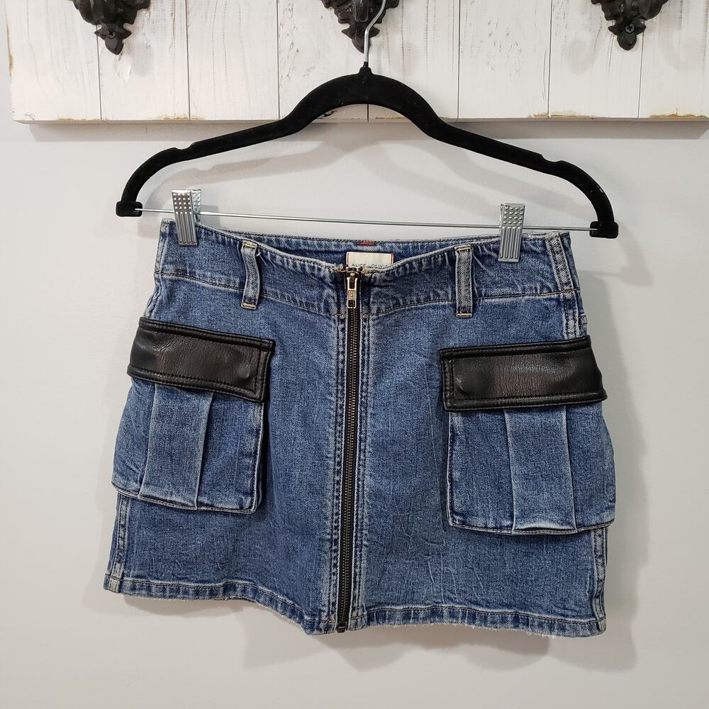 Alice + Olivia Rahmi Cargo Denim Mini Skirt Womens 25 Vegan Leather Zip Front